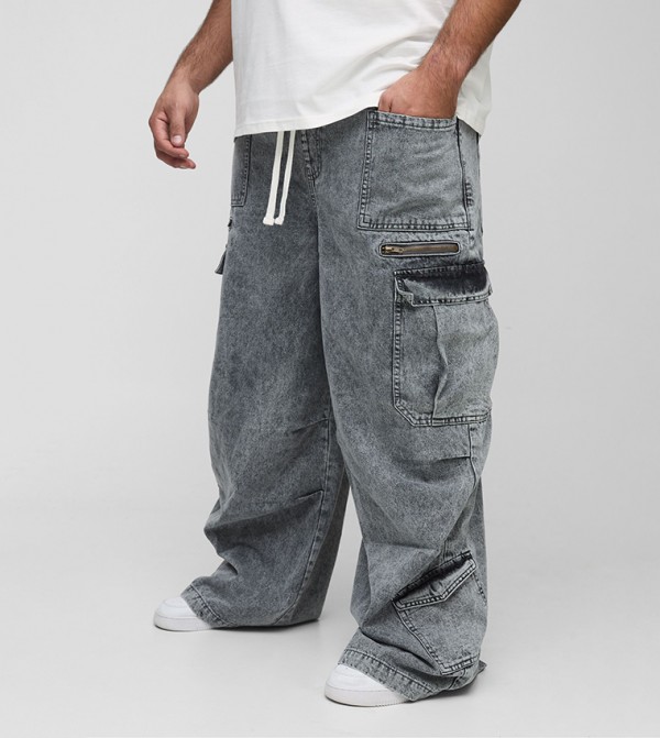 Plus & Tall Elastic Waist Washed Parachute Cargo Jeans