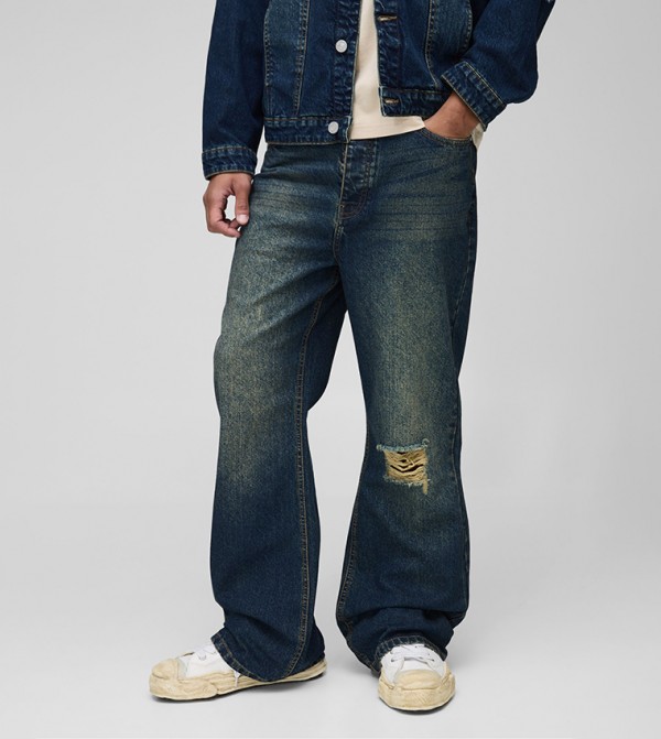 Antique Wash Ripped Loose Fit Bootcut Jeans