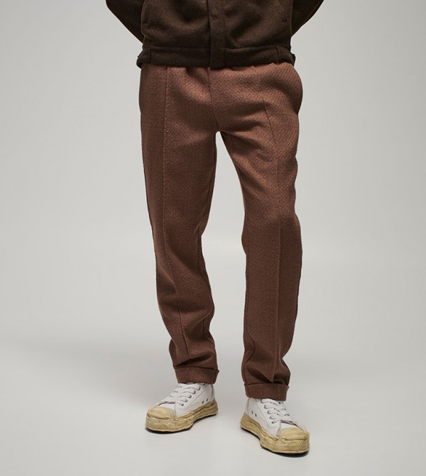 Mid Rise Tapered Fit Turn Up Hem Trousers