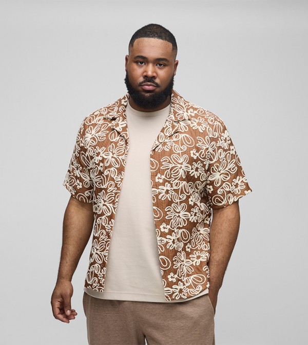 Embroidered Short Sleeves Oversized Shirt