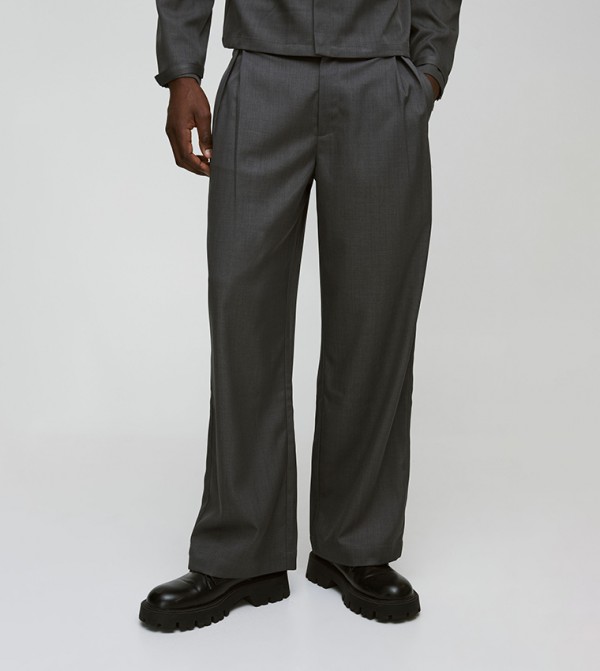 Textured Mid Rise Wide Leg Trousers