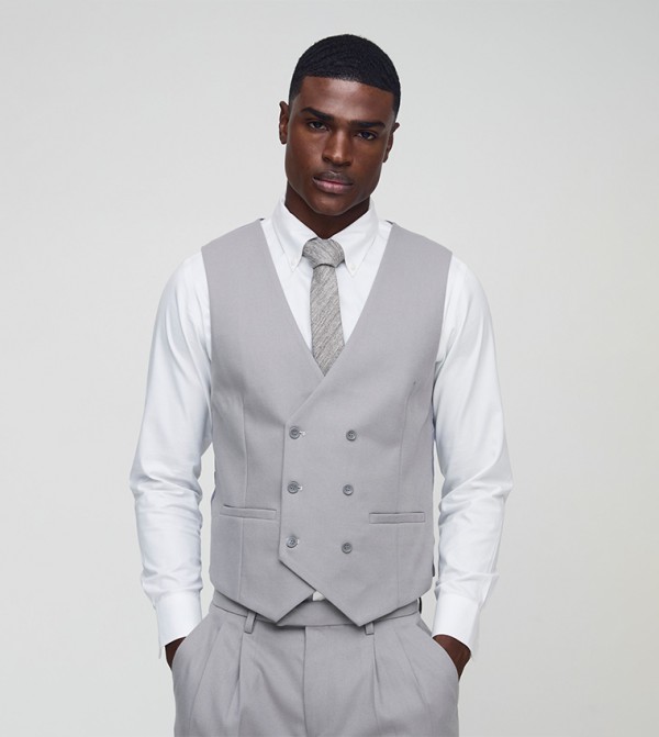 Solid Slim Fit Waistcoat
