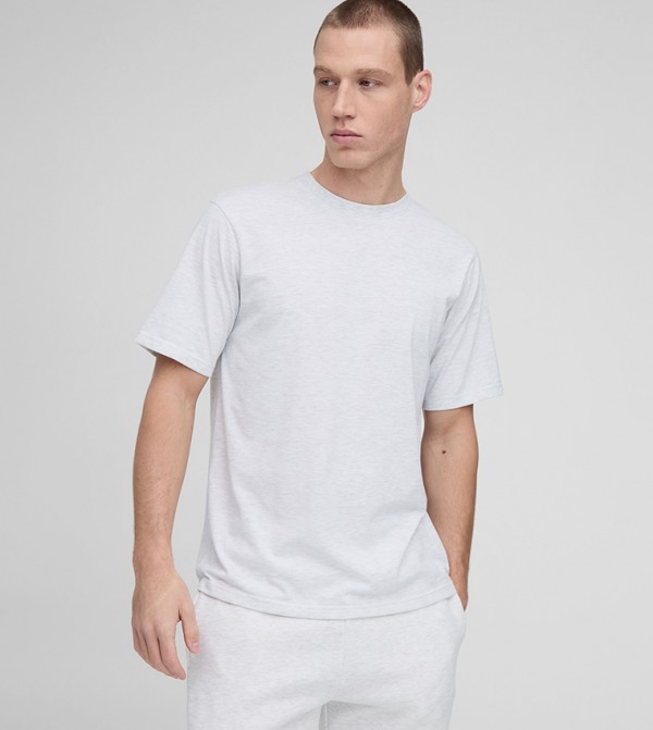 Textured Crew Neck T-Shirt