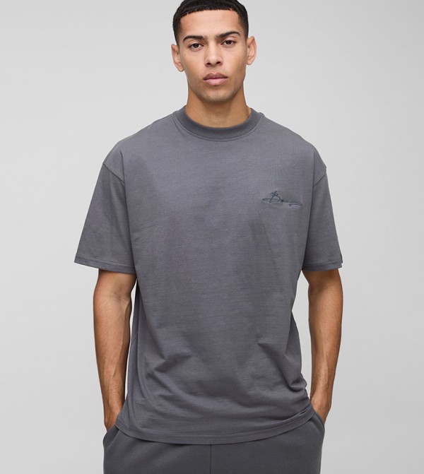 BM Signature Crew Neck Oversized T-Shirt