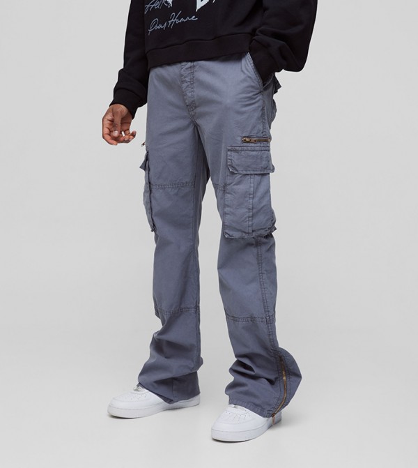 Tall Mid Rise Flared Cargo Jeans