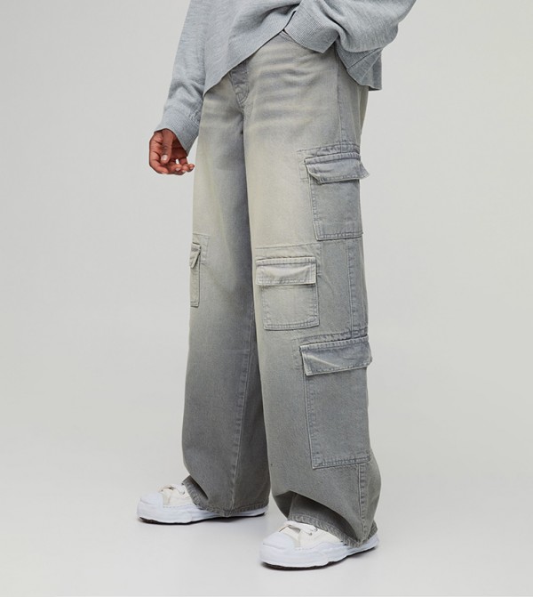 Tall Multi Pocket Cargo Baggy Jeans