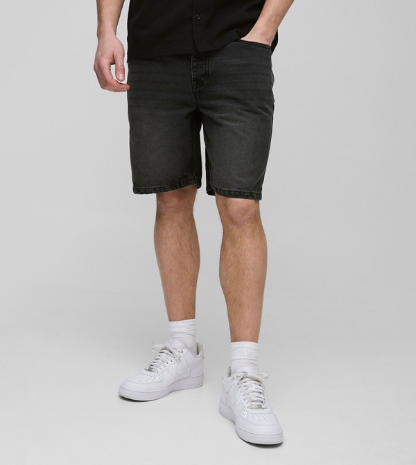 Plus & Tall Slim Fit Rigid Denim Shorts