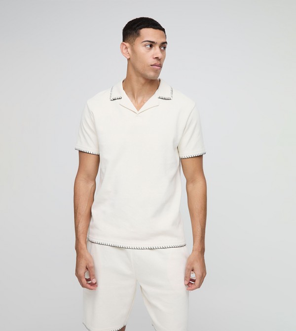 Interlock Blanket Stitch Revere Collar T-Shirt