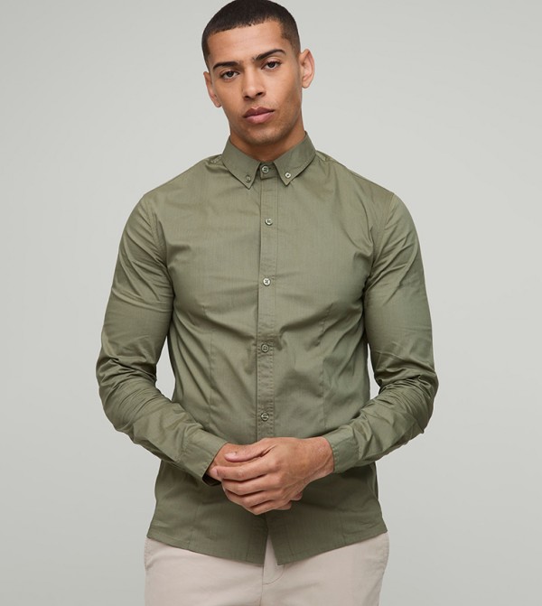 Solid Long Sleeves Slim Fit Shirt