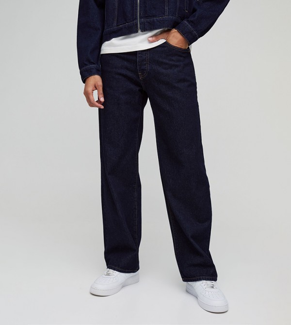 LA Embroidery Relaxed Fit Jeans