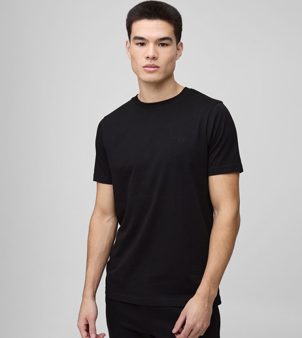 Solid Slim Fit T-Shirt