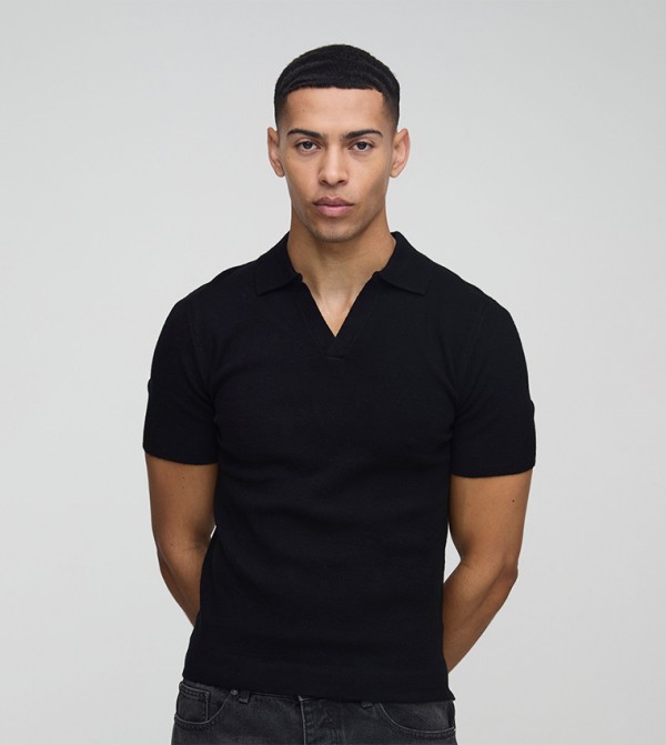 Muscle Fit Knitted Revere Collar T-Shirt