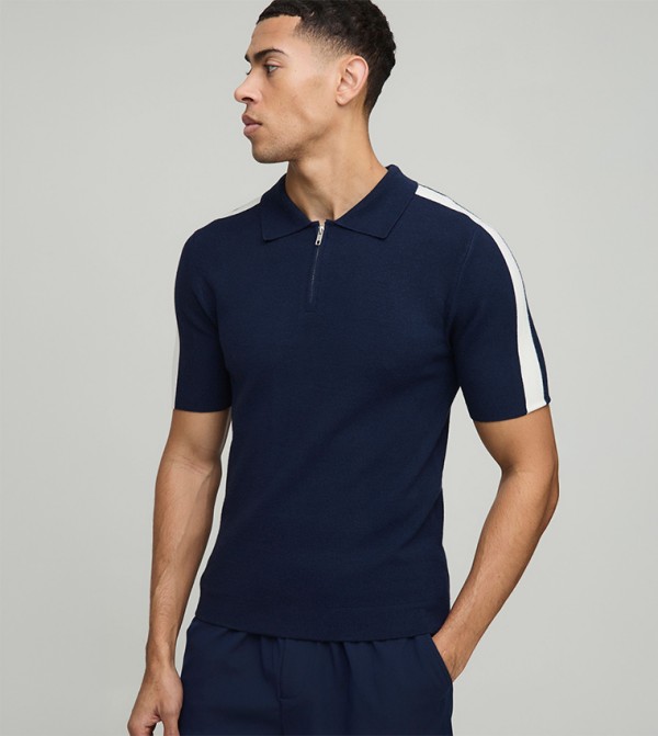 Muscle Fit Zip Neck Striped Sleeves Knitted Polo T-Shirt