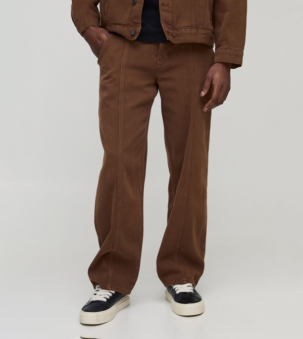 Seam Detail Relaxed Fit Jeans