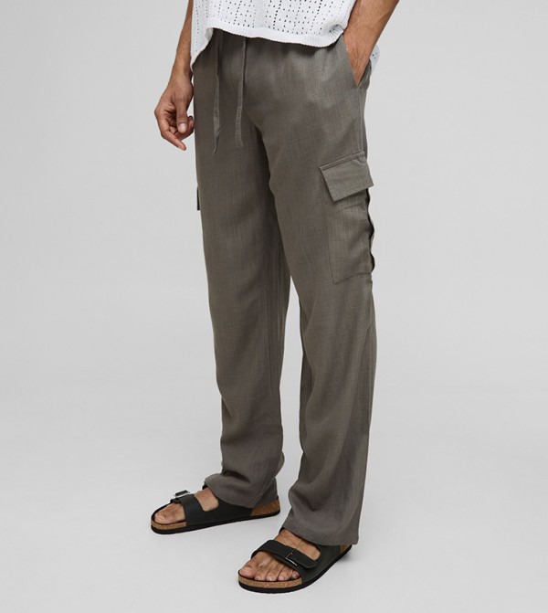 Relaxed Fit Linen Blend Cargo Trousers