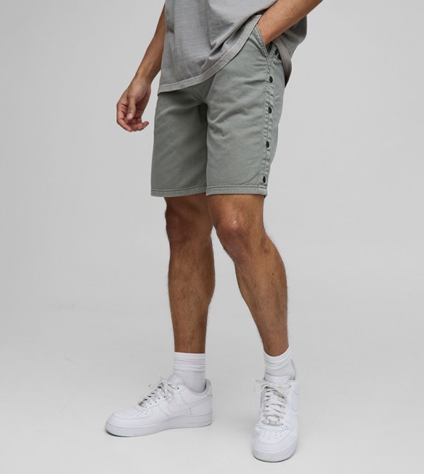Relaxed Fit Overdyed Twill Popper Hem Shorts