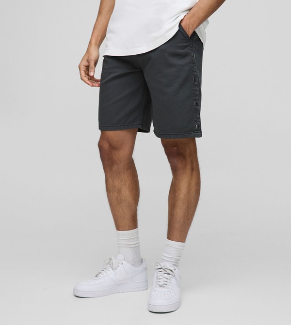 Relaxed Fit Overdyed Twill Popper Hem Shorts