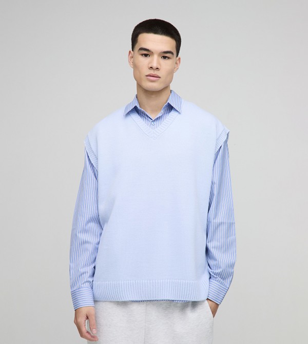 Regular V-Neck Knitted Sweater Vest