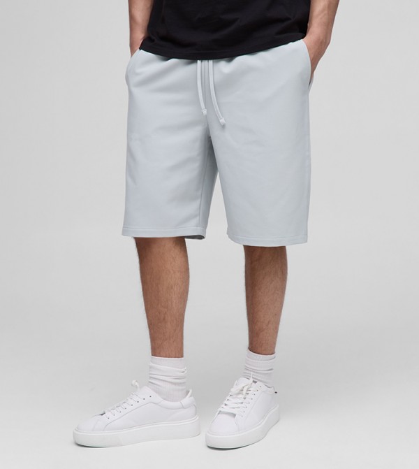 Elastic Waist Relaxed Fit Technical Stretch Shorts