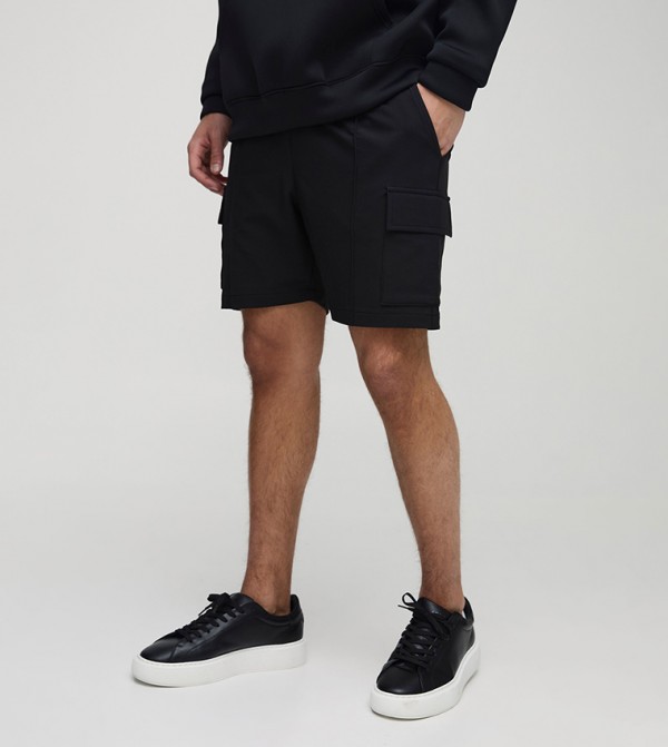Elastic Waist Slim Fit Technical Stretch Pintuck Cargo Shorts