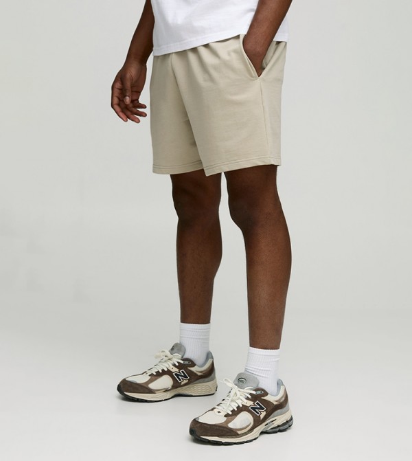 Relaxed Fit Mid Length Basic Lightweight Shorts