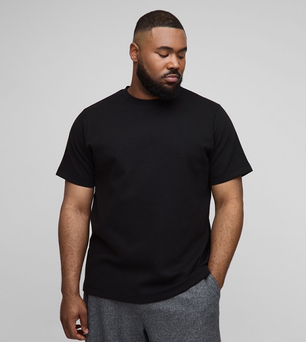 Plus & Tall Solid Regular Fit T-Shirt