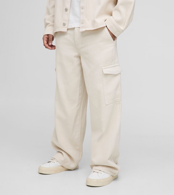 Baggy Fit Stone Washed Cargo Jeans