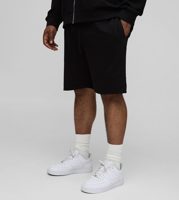 Plus & Tall Lightweight Slim Fit Basic Shorts