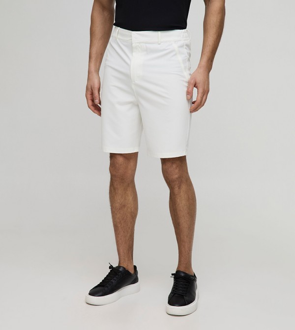 Golf 8.5" Active Shorts