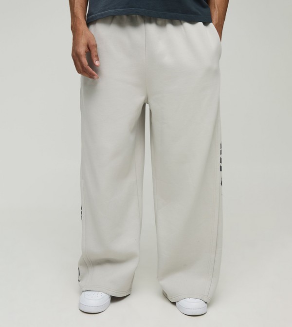 Pleated Gusset Extreme Wide Leg Sweatpants