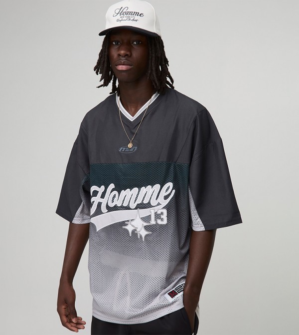Homme Star V-Neck Oversized Active T-Shirt
