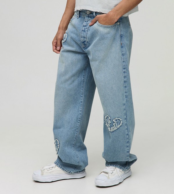 Ripped Knee Heart Appliqued Relaxed Fit Jeans