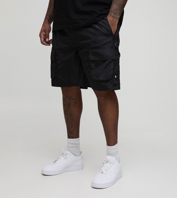 Mid Rise Popper Side Cargo Shorts