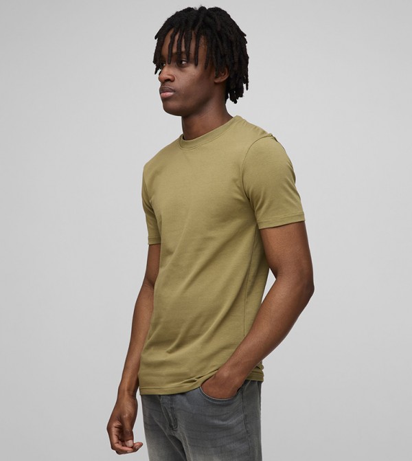Solid Muscle Fit Crew Neck T-Shirt