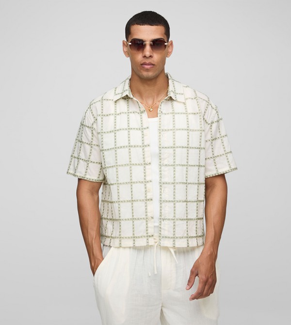 Embroidered Short Sleeves Boxy Shirt
