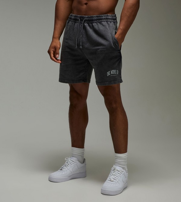 Active Printed Loose Fit 5-Inch Washed Shorts