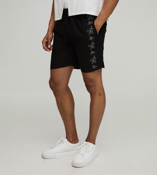 Straight Fit Floral Embroidery Linen Shorts