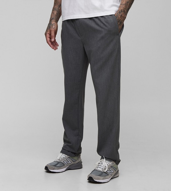 Plus & Tall Elastic Waist Tapered Fit Pants