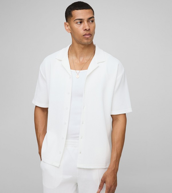 Short Sleeves Revere Oversized Fit Pleated Shirt