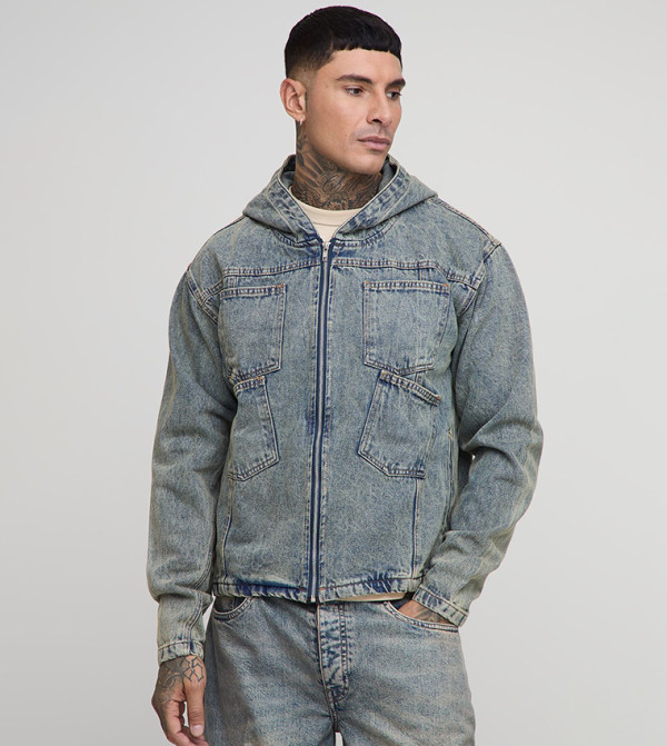 جاكيت أوفرسايز جينز بهودي للمقاسات الطويلة 