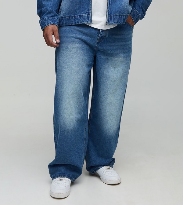 Faded Mid Rise Relaxed Fit Jeans