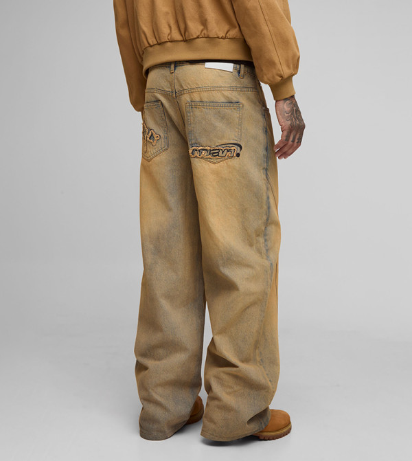 Tall Washed Star Applique Baggy Fit Jeans