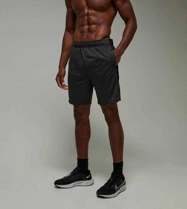 Color Block Zip Pocket 7" Active Shorts