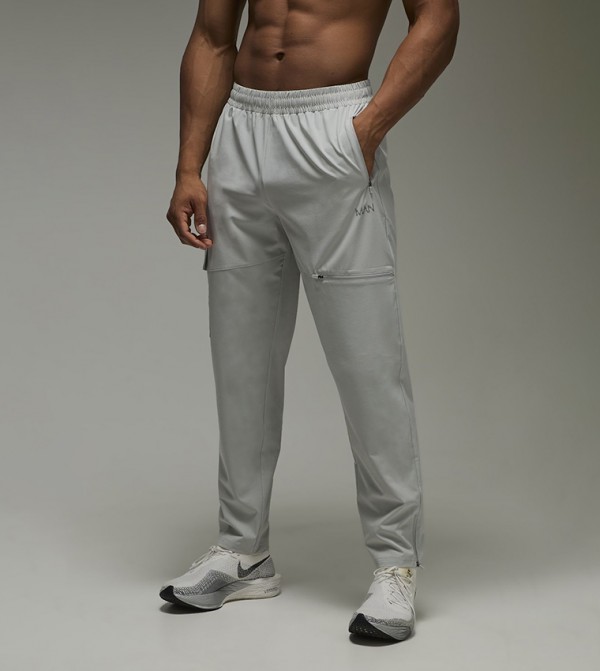 Zip Pocket Regular Fit Active Cargo Joggers