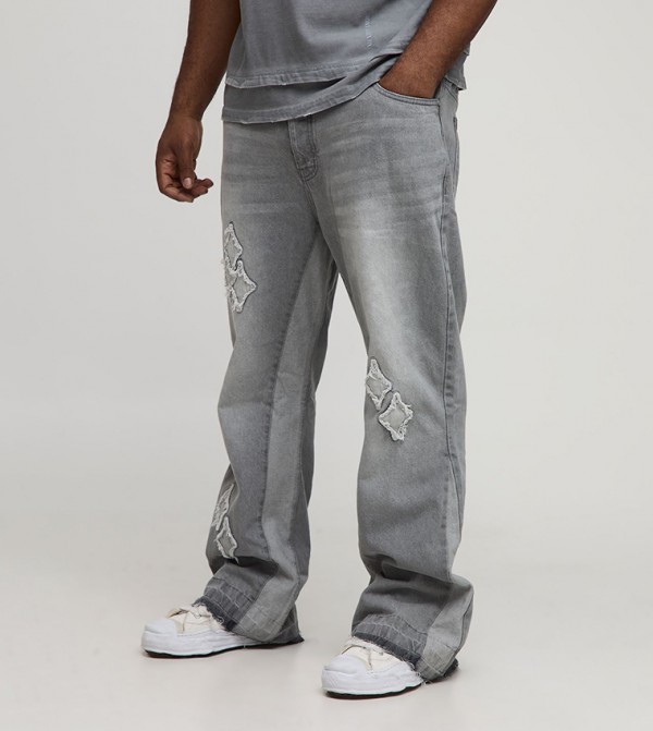 Applique Gusset Panel Slim Fit Flared Jeans