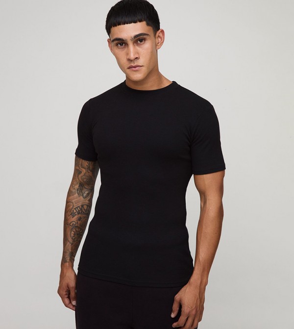 Muscle Fit Ribbed T-Shirt
