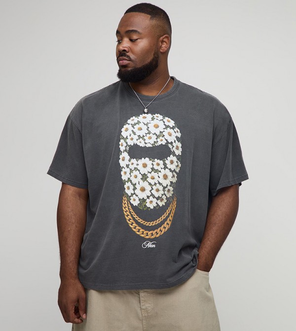 Plus & Tall Oversized Daisy Ski Mask Printed T-Shirt