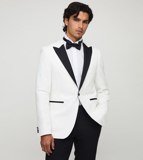 Tailored Fit Peak Collar Tuxedo Blazer