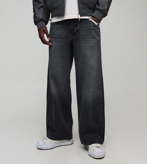 Studded Washed Baggy Fit Jeans