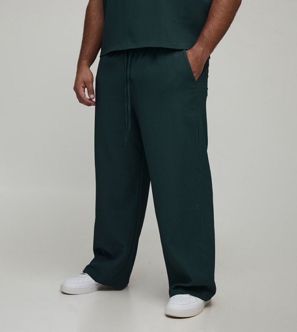Mid Rise Pleated Wide Leg Trousers